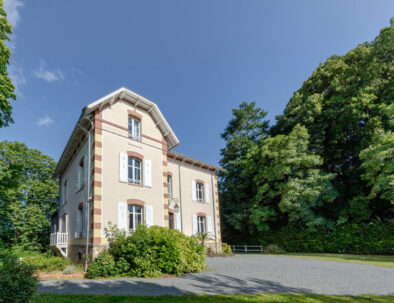 cropped-villa-meguinelle_2.jpg